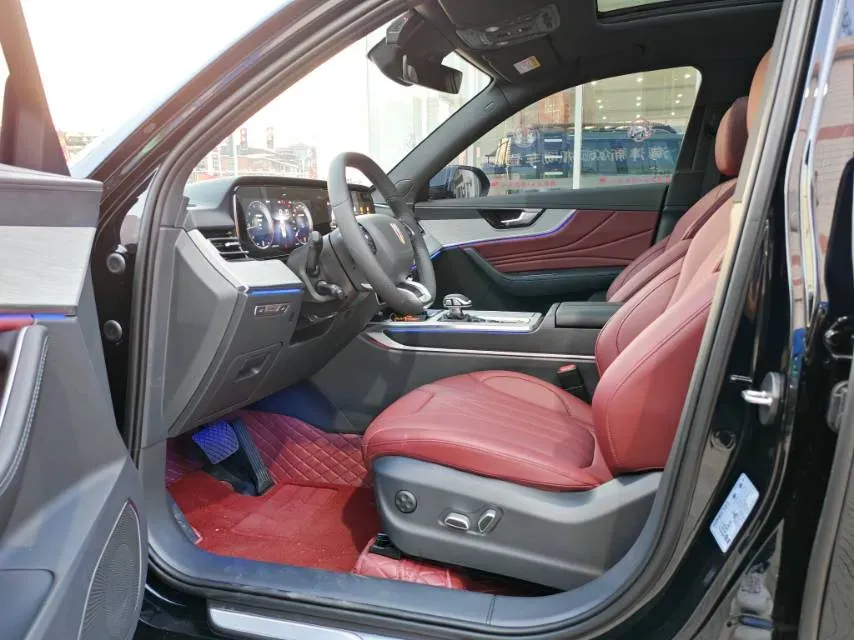 2025 HongQi HS5 2.0T 252HP L4 8AT,autocango,china used car exporter,china ev exporter,chinese used car exporter,chinese used ev exporter