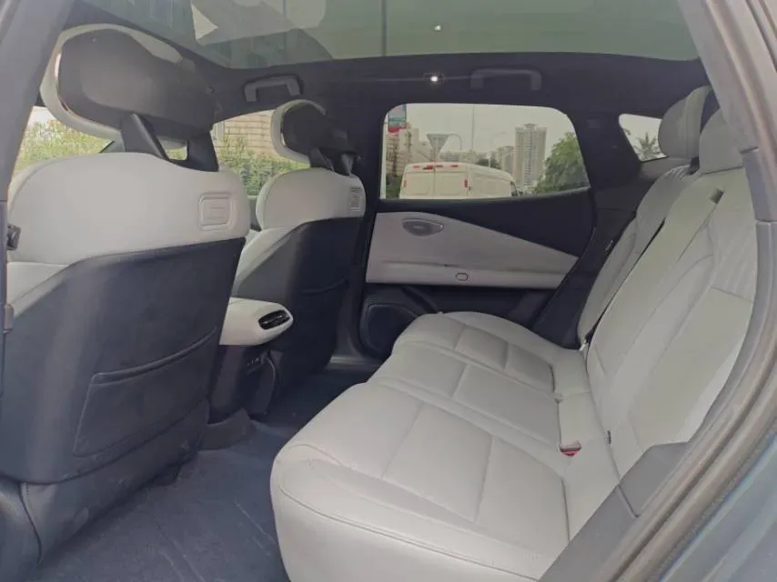 2024 Luxeed S7 BEV 100KWH,autocango,china used car exporter,china ev exporter,chinese used car exporter,chinese used ev exporter