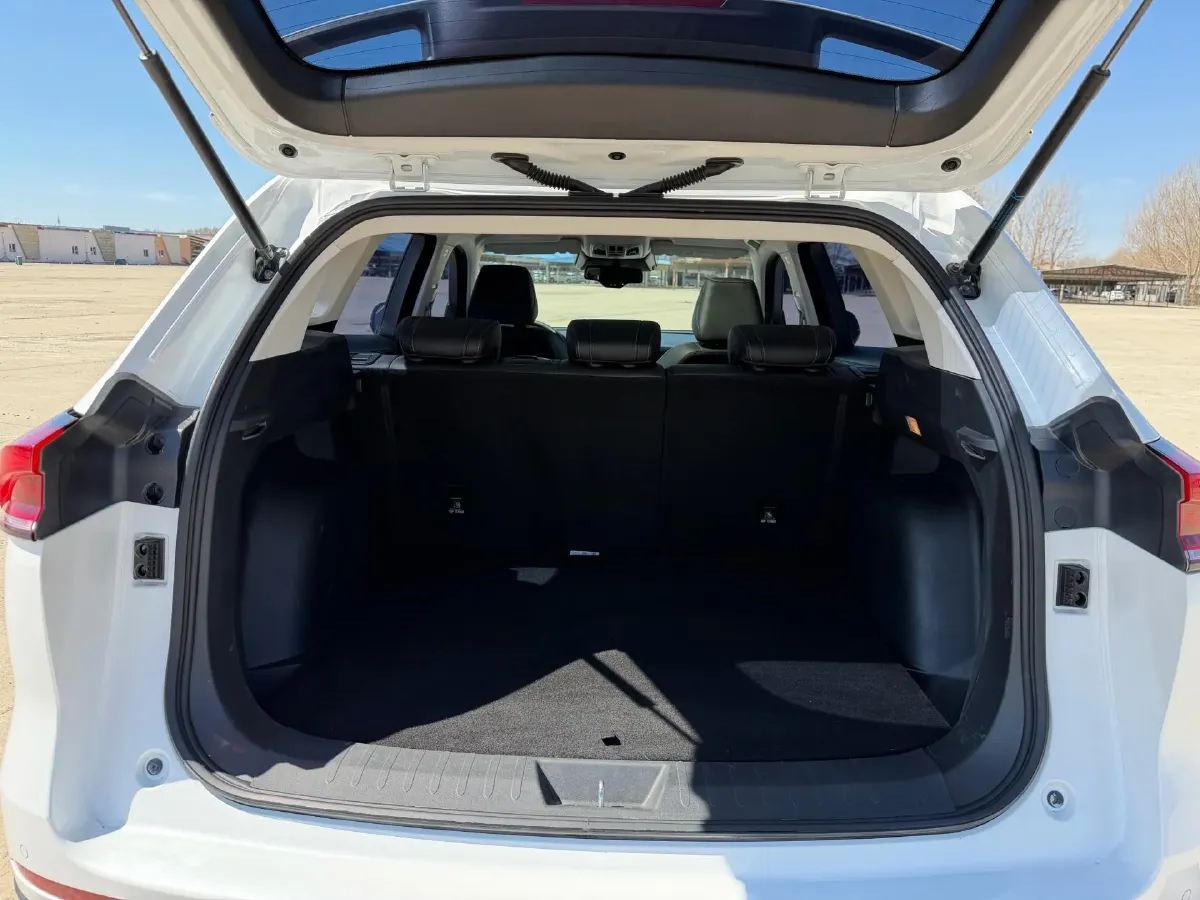 2023 Haval H6 1.5T 150HP L4 7DCT,autocango,china used car exporter,china ev exporter,chinese used car exporter,chinese used ev exporter