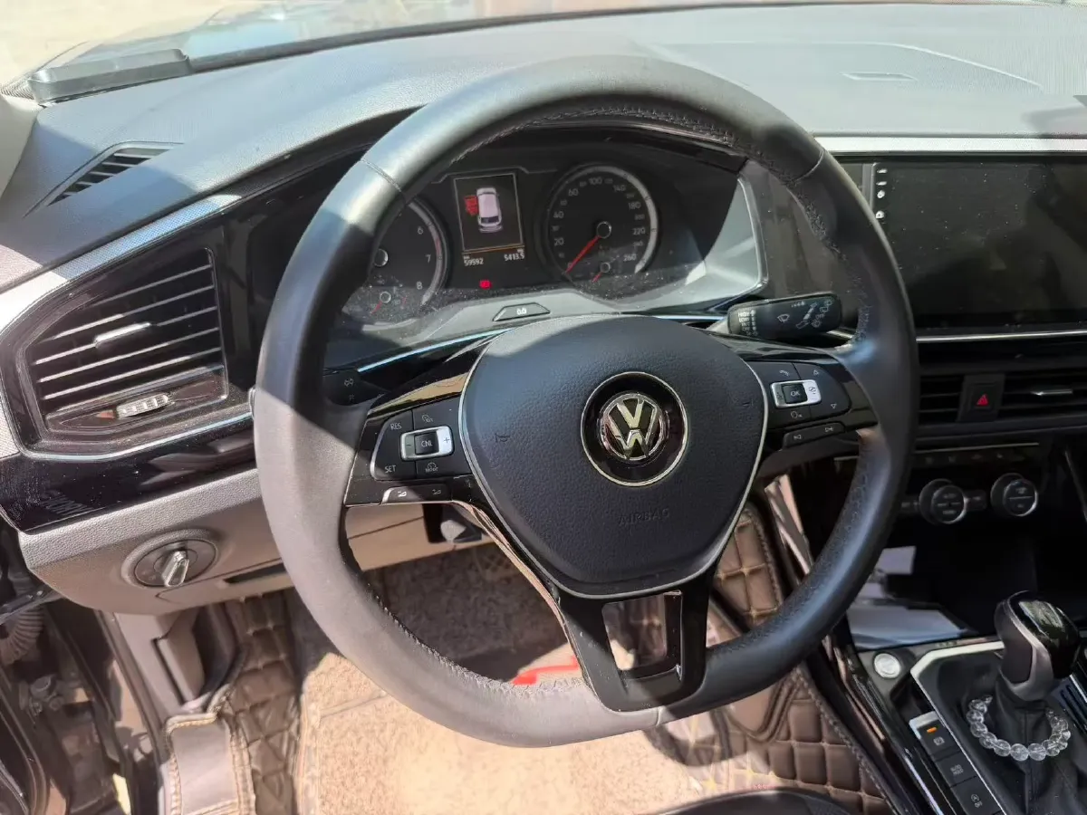 2019 Jeep Cherokee 2.0T 234HP L4 9AT,autocango,china used car exporter,china ev exporter,chinese used car exporter,chinese used ev exporter