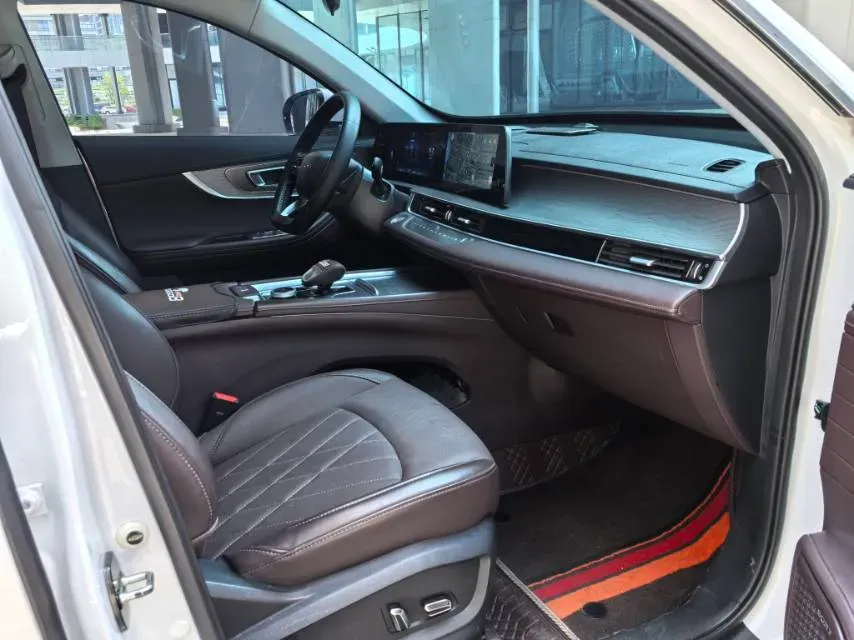 2022 Chery Tiggo 8 PRO 2.0T 254HP L4 7DCT,autocango,china used car exporter,china ev exporter,chinese used car exporter,chinese used ev exporter