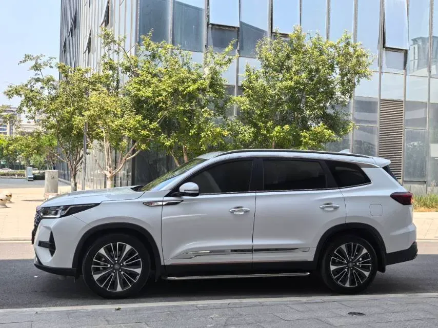 2022 Chery Tiggo 8 PRO 2.0T 254HP L4 7DCT,autocango,china used car exporter,china ev exporter,chinese used car exporter,chinese used ev exporter