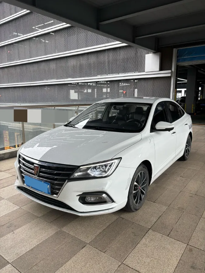 2021 Roewe i5 1.5L 120HP L4 CVT,autocango,china used car exporter,china ev exporter,chinese used car exporter,chinese used ev exporter