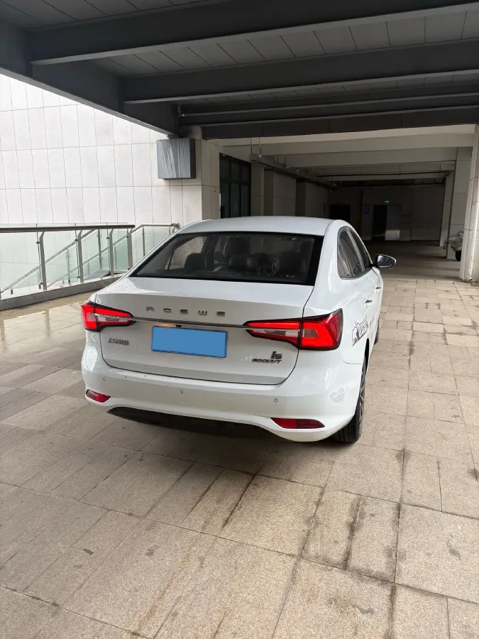 2021 Roewe i5 1.5L 120HP L4 CVT,autocango,china used car exporter,china ev exporter,chinese used car exporter,chinese used ev exporter