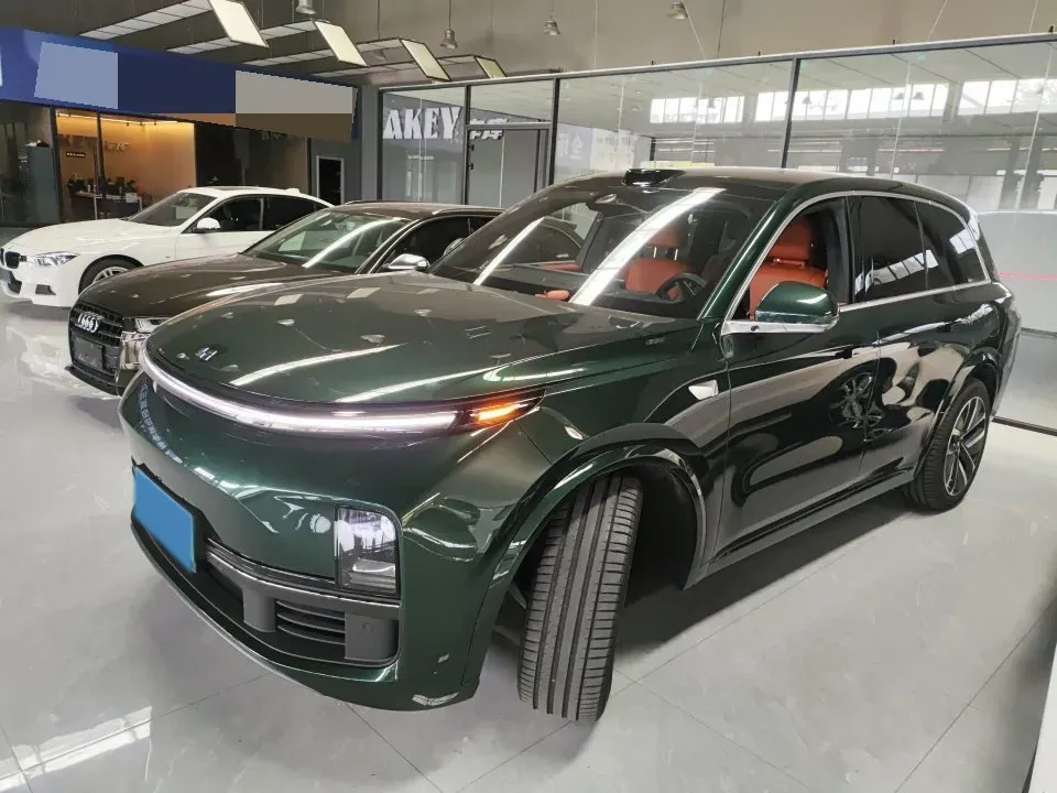 2024 Ford Bronco 2.3T 275HP L4 10AT,autocango,china used car exporter,china ev exporter,chinese used car exporter,chinese used ev exporter