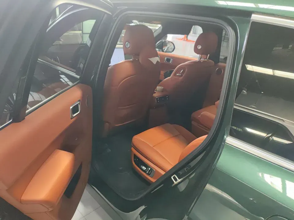 2024 Ford Bronco 2.3T 275HP L4 10AT,autocango,china used car exporter,china ev exporter,chinese used car exporter,chinese used ev exporter