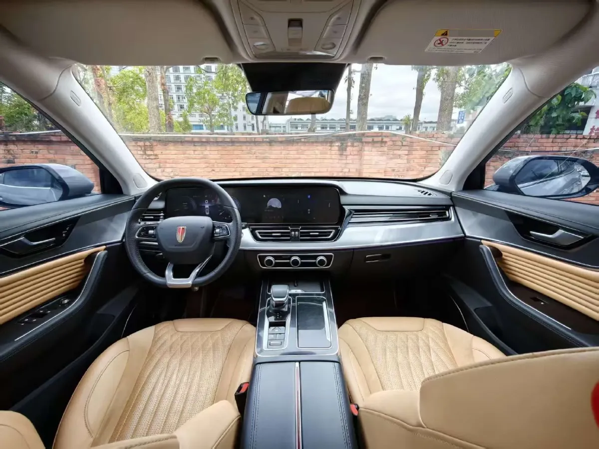 2023 HongQi HS5 2.0T 252HP L4 8AT,autocango,china used car exporter,china ev exporter,chinese used car exporter,chinese used ev exporter