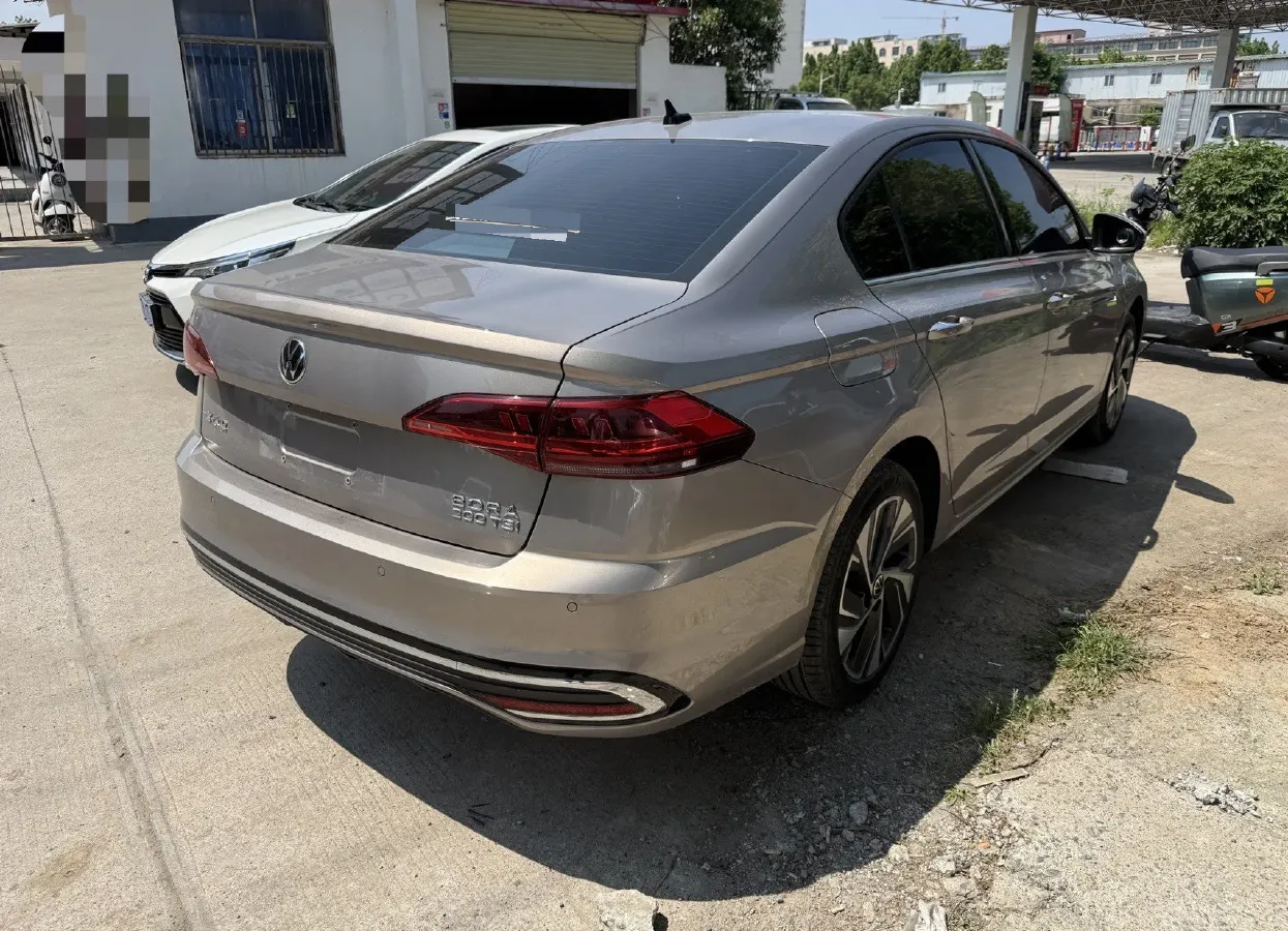 2023 Volkswagen Bora 1.2T 116HP L4 7DCT,autocango,china used car exporter,china ev exporter,chinese used car exporter,chinese used ev exporter