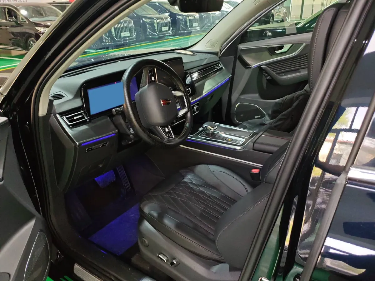 2023 HongQi HS5 2.0T 252HP L4 8AT,autocango,china used car exporter,china ev exporter,chinese used car exporter,chinese used ev exporter