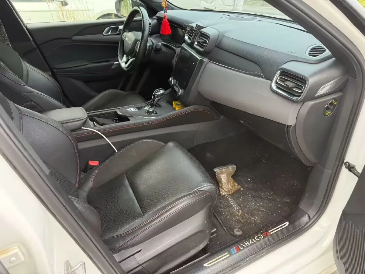 2022 LYNK&CO 03 2.0T 190HP L4 7DCT,autocango,china used car exporter,china ev exporter,chinese used car exporter,chinese used ev exporter