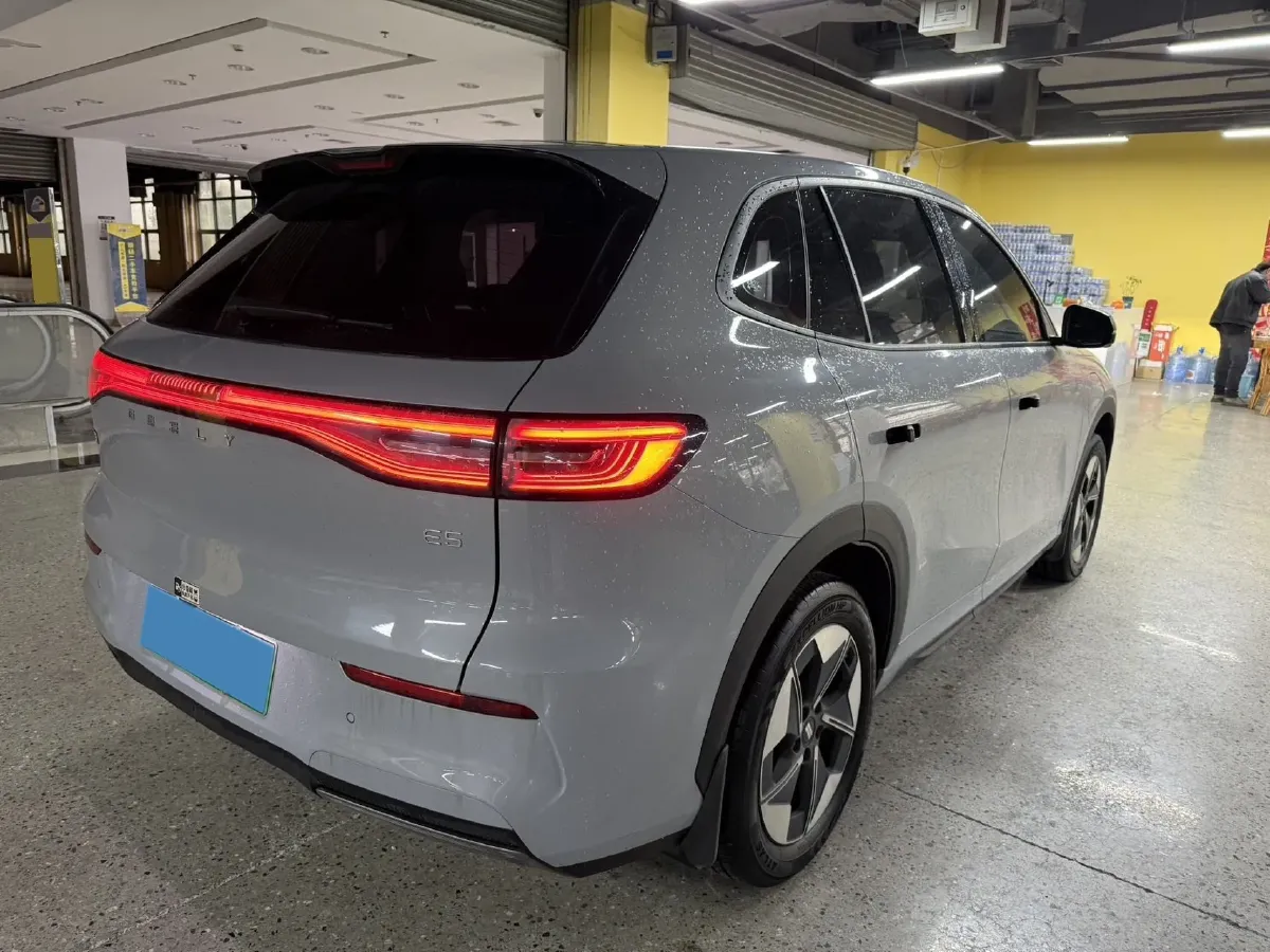 2024 YuanChen Super Van BEV 51KWH,autocango,china used car exporter,china ev exporter,chinese used car exporter,chinese used ev exporter