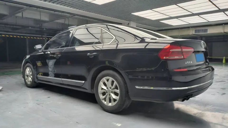 2015 Volkswagen Passat 1.8T 160HP L4 6AT,autocango,china used car exporter,china ev exporter,chinese used car exporter,chinese used ev exporter
