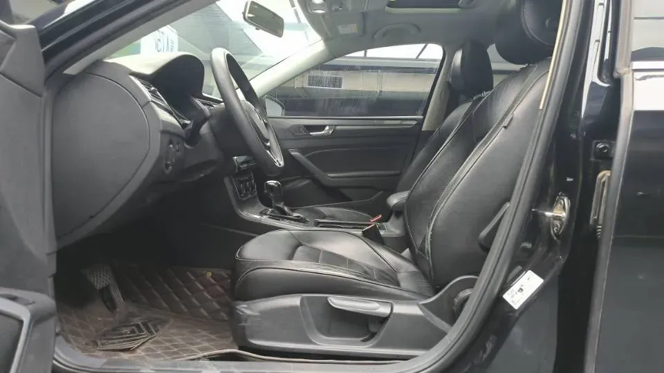 2015 Volkswagen Passat 1.8T 160HP L4 6AT,autocango,china used car exporter,china ev exporter,chinese used car exporter,chinese used ev exporter