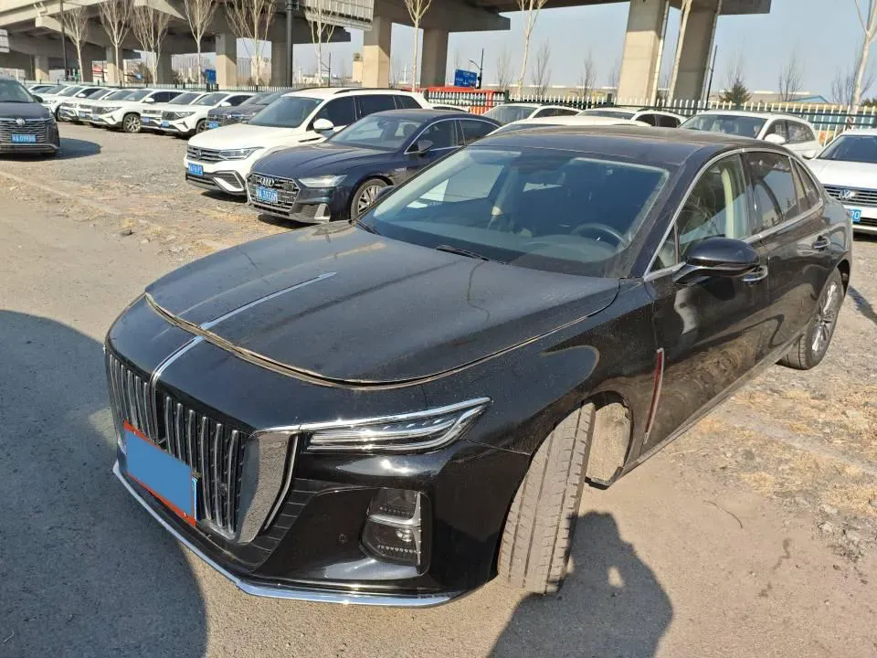 2022 HongQi H5 1.5T 169HP L4 7DCT,autocango,china used car exporter,china ev exporter,chinese used car exporter,chinese used ev exporter