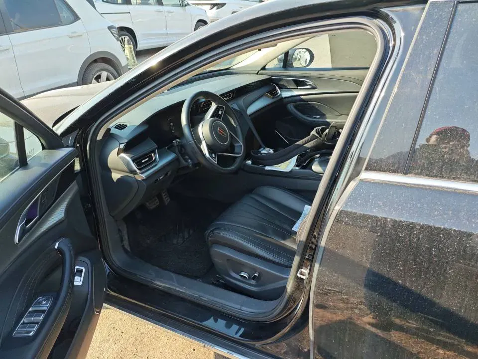 2022 HongQi H5 1.5T 169HP L4 7DCT,autocango,china used car exporter,china ev exporter,chinese used car exporter,chinese used ev exporter