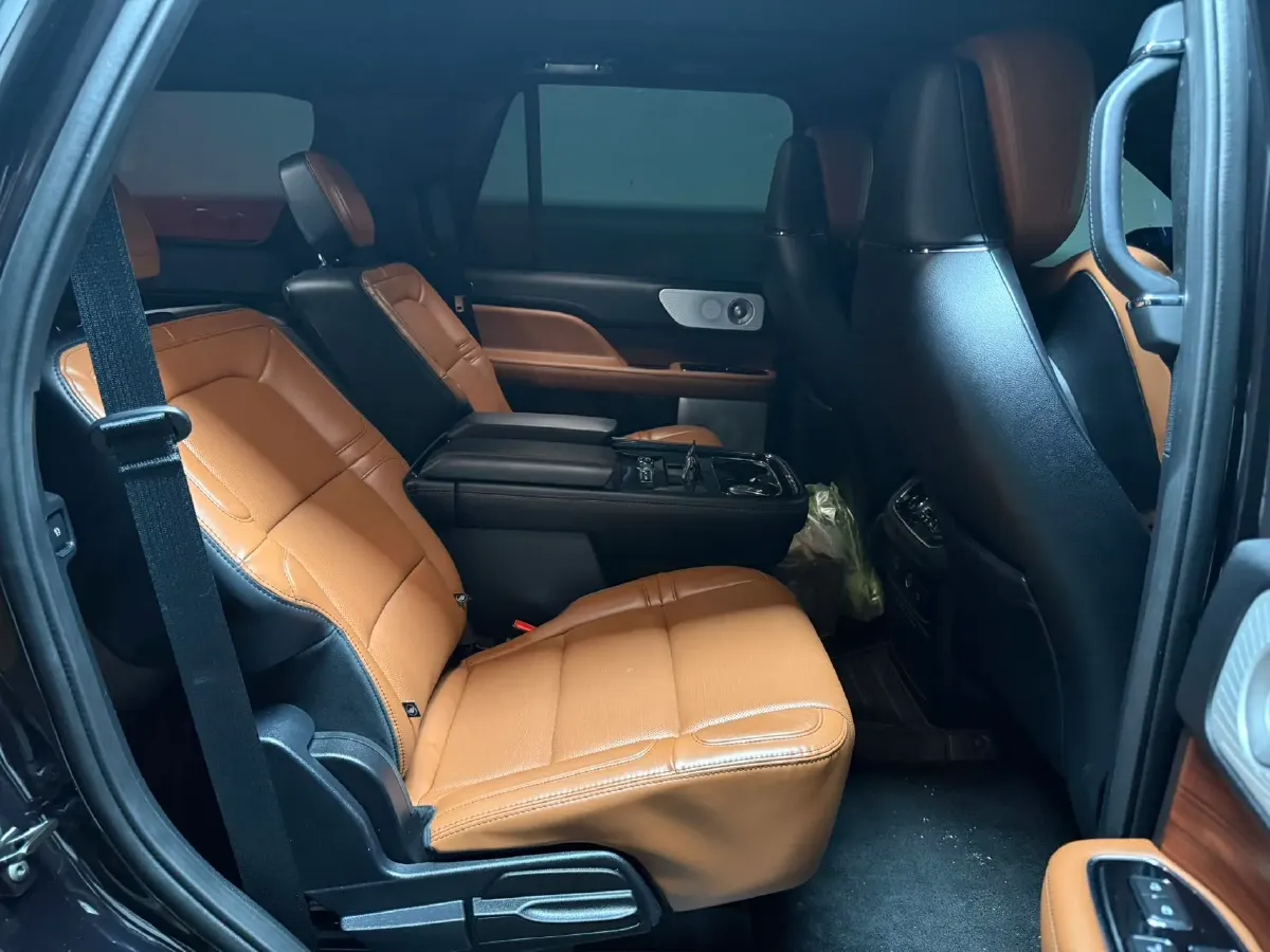 2020 Lincoln Navigator 3.5T 388HP V6 10AT,autocango,china used car exporter,china ev exporter,chinese used car exporter,chinese used ev exporter