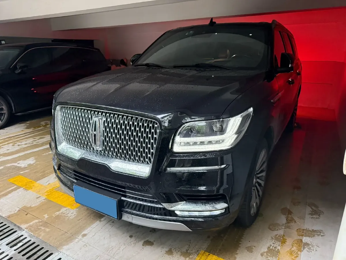 2020 Lincoln Navigator 3.5T 388HP V6 10AT,autocango,china used car exporter,china ev exporter,chinese used car exporter,chinese used ev exporter