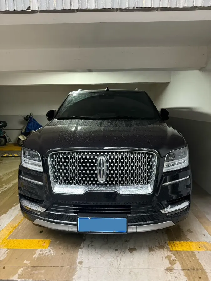 2020 Lincoln Navigator 3.5T 388HP V6 10AT,autocango,china used car exporter,china ev exporter,chinese used car exporter,chinese used ev exporter