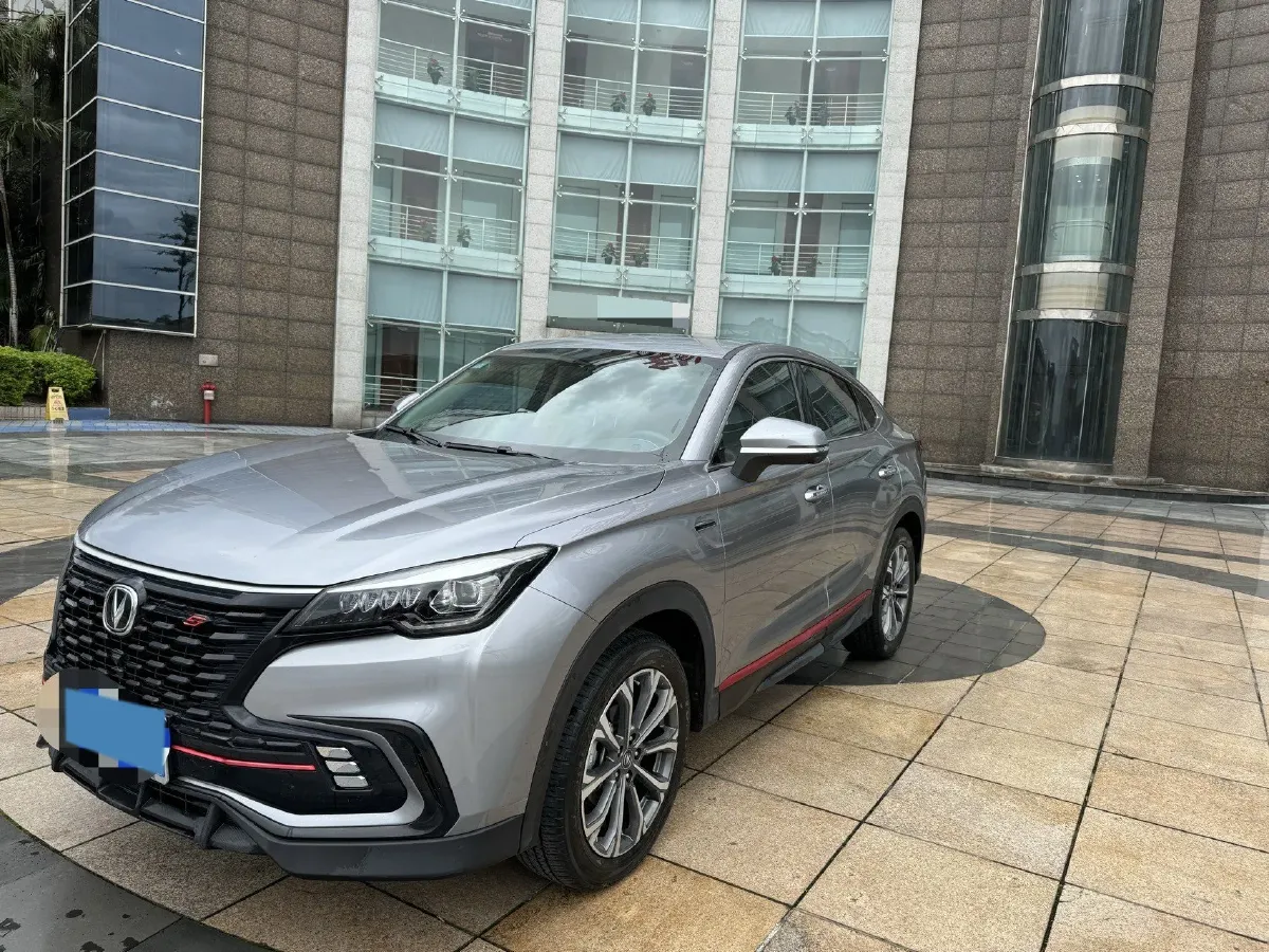 2021 ChangAn CS85 Coupe 1.5T 178HP L4 7DCT,autocango,china used car exporter,china ev exporter,chinese used car exporter,chinese used ev exporter