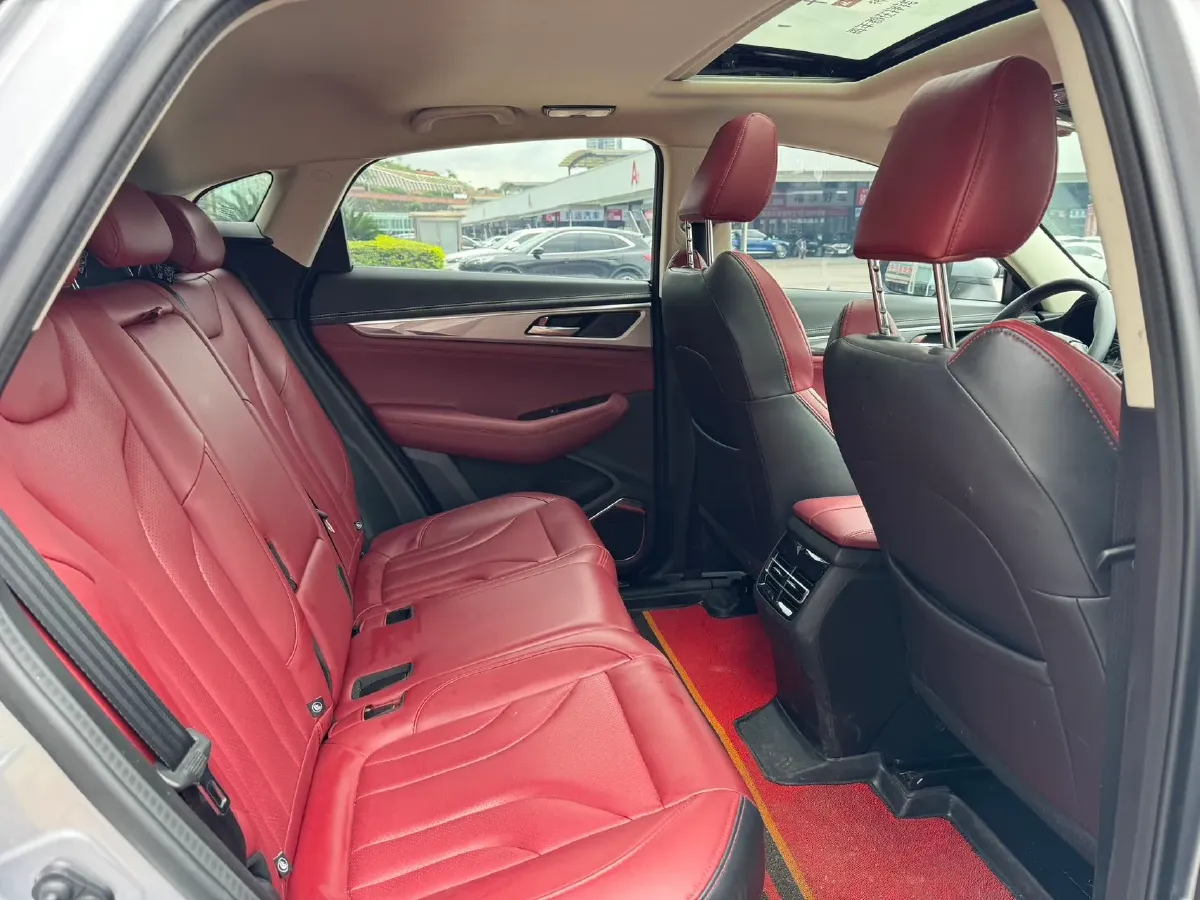 2021 ChangAn CS85 Coupe 1.5T 178HP L4 7DCT,autocango,china used car exporter,china ev exporter,chinese used car exporter,chinese used ev exporter