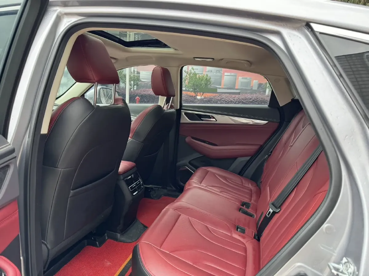 2021 ChangAn CS85 Coupe 1.5T 178HP L4 7DCT,autocango,china used car exporter,china ev exporter,chinese used car exporter,chinese used ev exporter