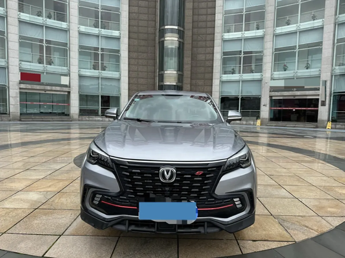 2021 ChangAn CS85 Coupe 1.5T 178HP L4 7DCT,autocango,china used car exporter,china ev exporter,chinese used car exporter,chinese used ev exporter