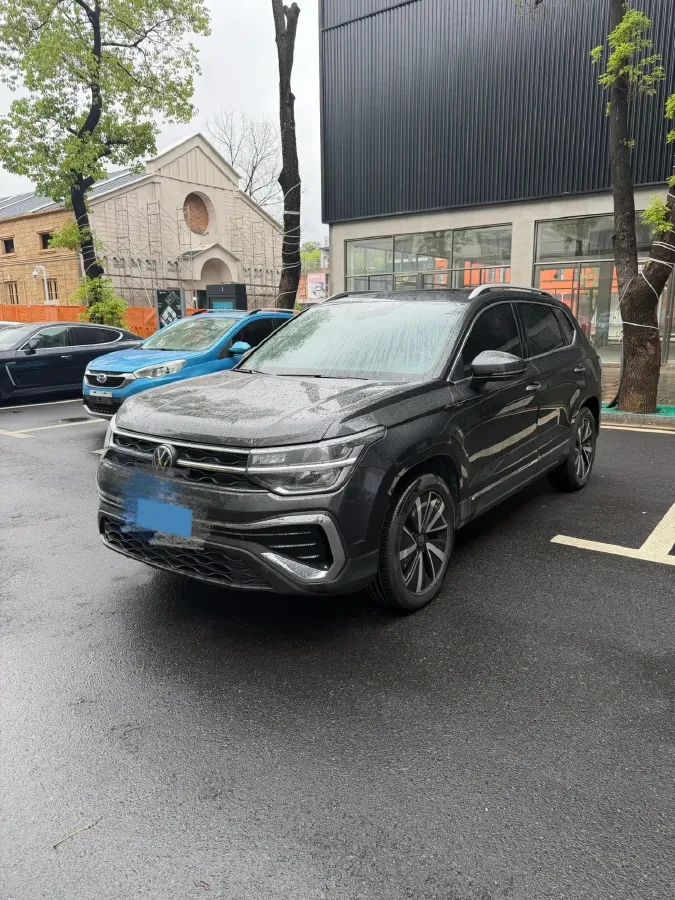 2023 Volkswagen Tharu 1.5T 160HP L4 7DCT,autocango,china used car exporter,china ev exporter,chinese used car exporter,chinese used ev exporter