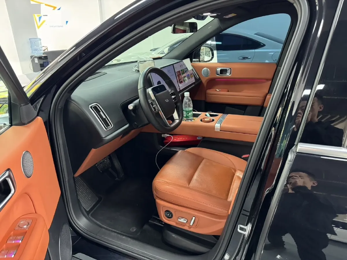 2024 Li L6 Range Extended 154HP L4 REEV 36.8KWH,autocango,china used car exporter,china ev exporter,chinese used car exporter,chinese used ev exporter