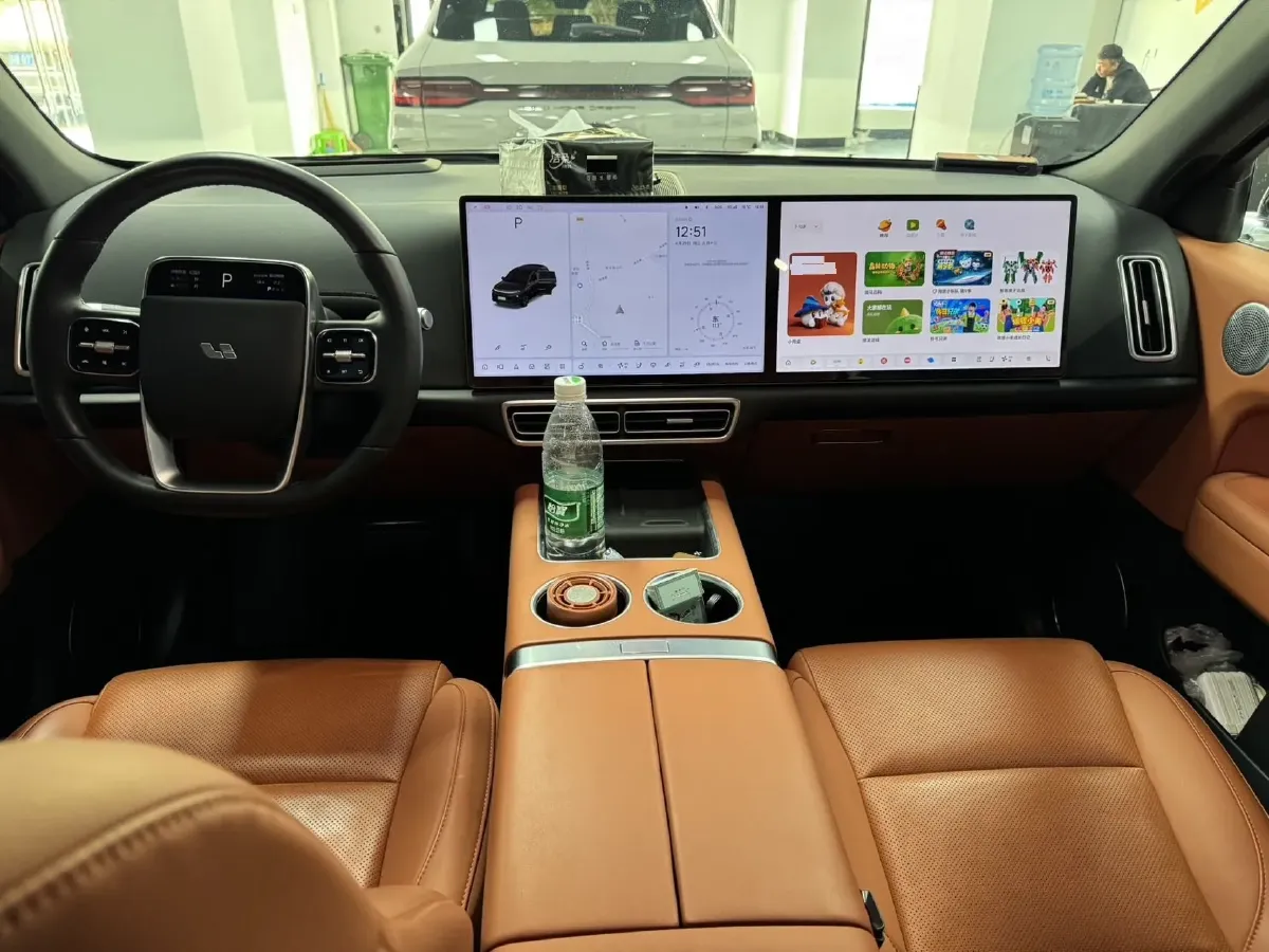 2024 Li L6 Range Extended 154HP L4 REEV 36.8KWH,autocango,china used car exporter,china ev exporter,chinese used car exporter,chinese used ev exporter