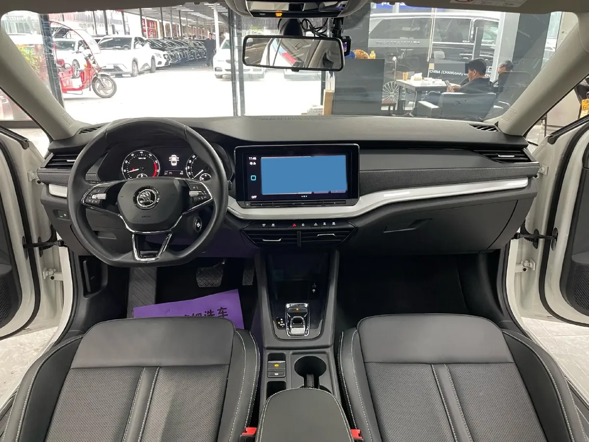 2022 Skoda Octavia 1.4T 150HP L4 7DCT,autocango,china used car exporter,china ev exporter,chinese used car exporter,chinese used ev exporter