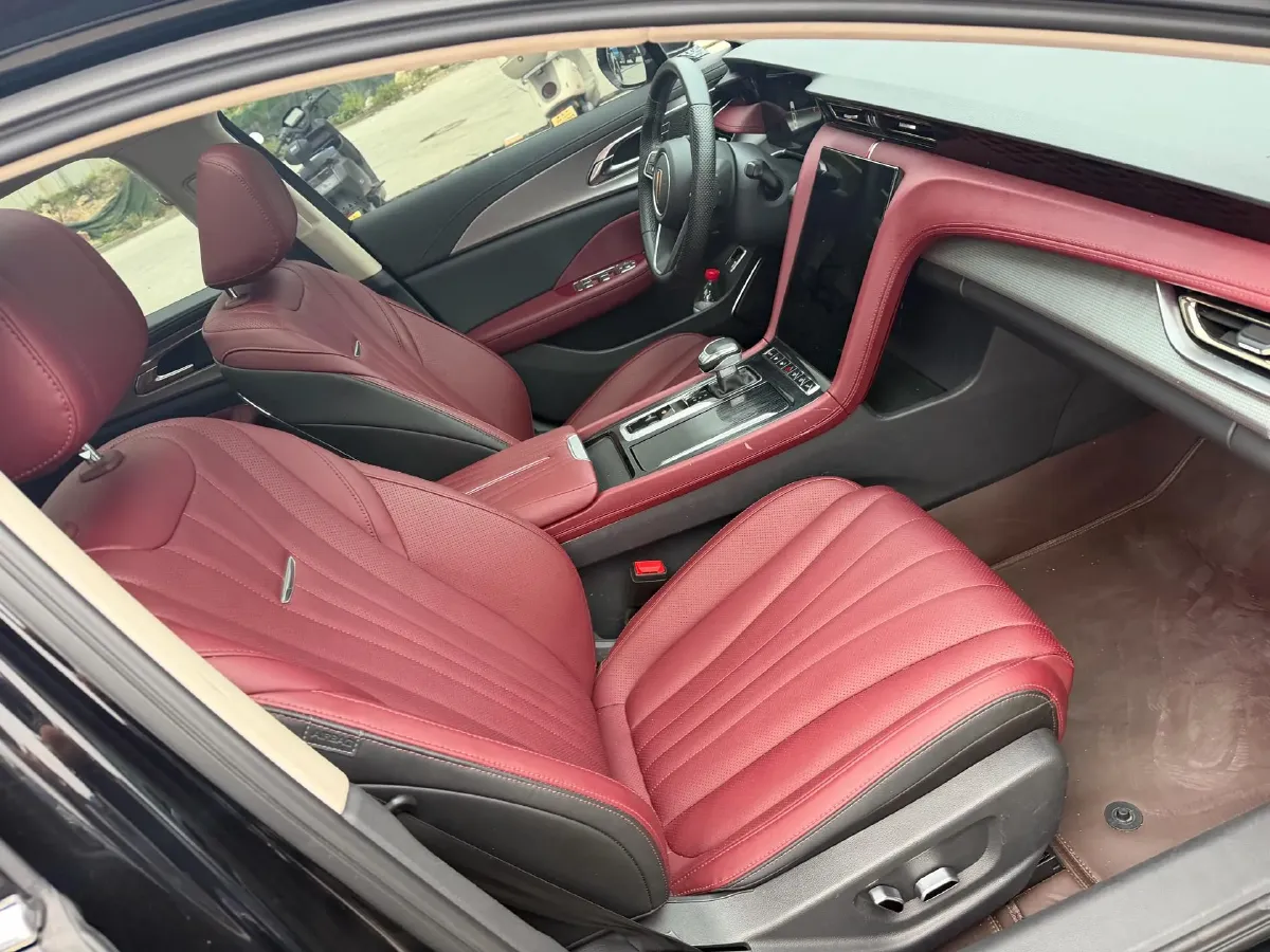 2024 HongQi H5 1.5T 169HP L4 7DCT,autocango,china used car exporter,china ev exporter,chinese used car exporter,chinese used ev exporter