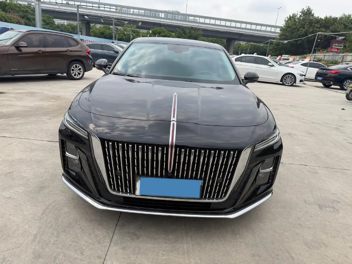 2024 HongQi H5 1.5T 169HP L4 7DCT,autocango,china used car exporter,china ev exporter,chinese used car exporter,chinese used ev exporter