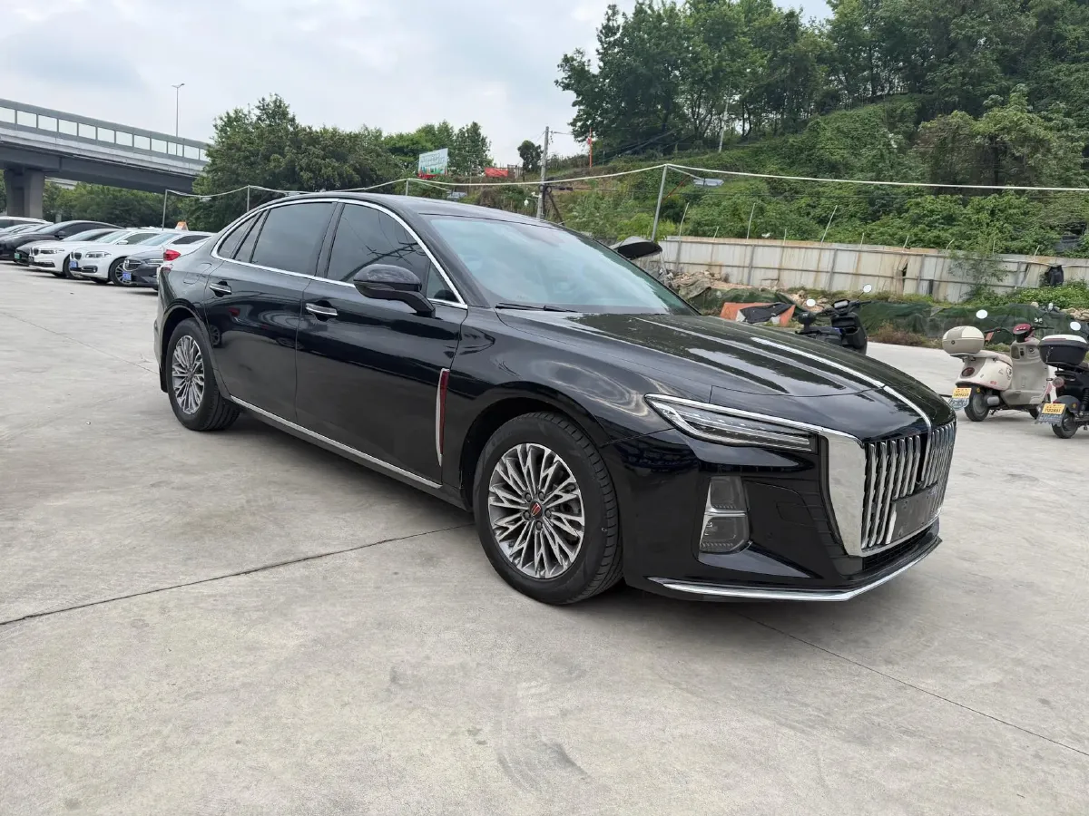 2024 HongQi H5 1.5T 169HP L4 7DCT,autocango,china used car exporter,china ev exporter,chinese used car exporter,chinese used ev exporter