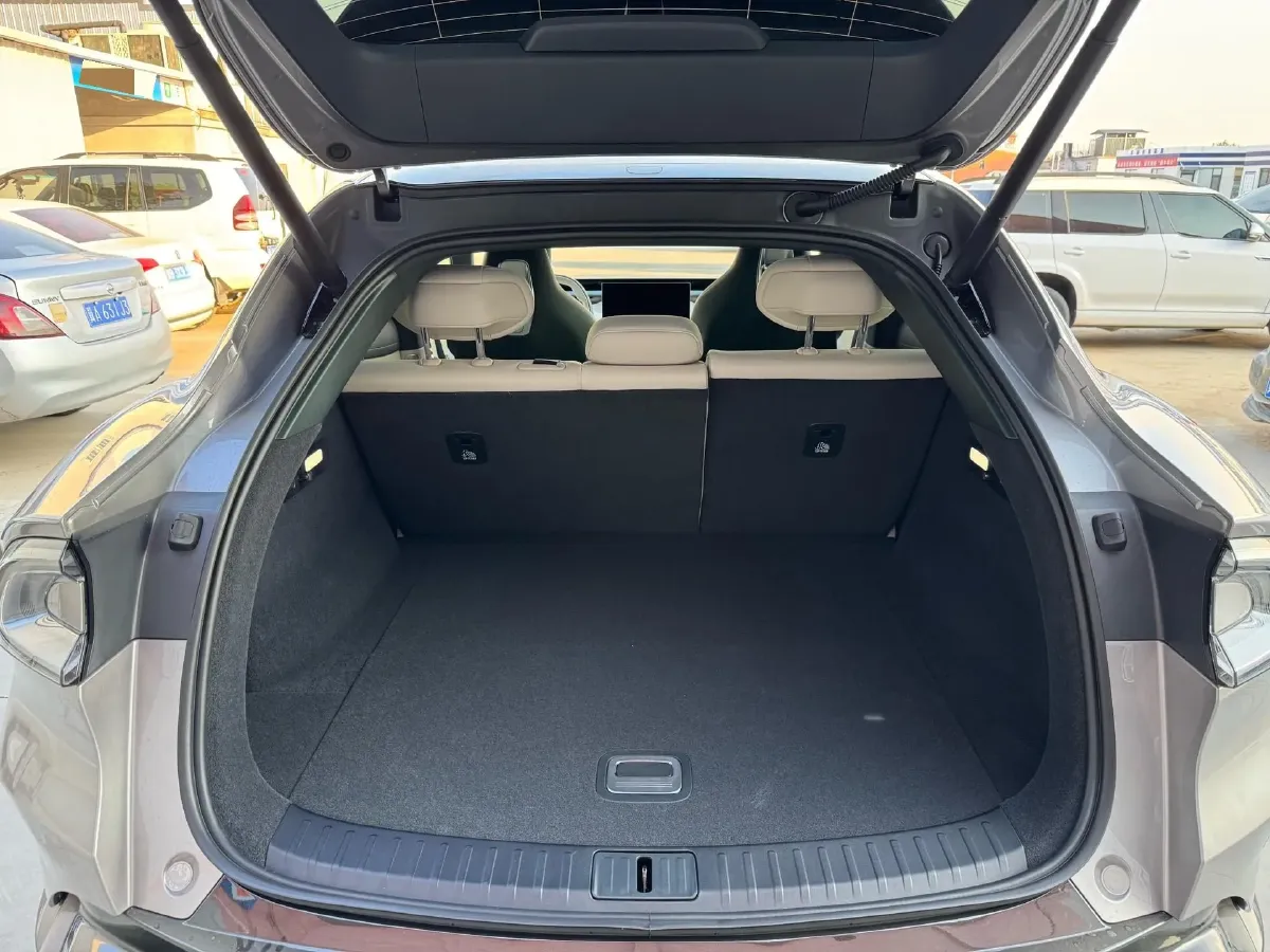 2025 MI YU7 BEV 96.3KWH,autocango,china used car exporter,china ev exporter,chinese used car exporter,chinese used ev exporter