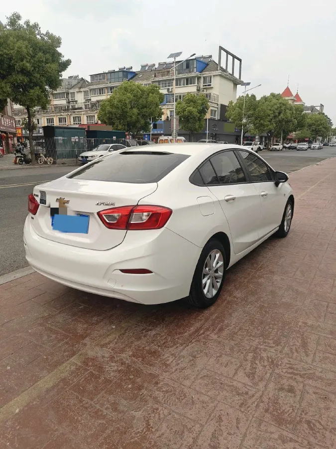 2018 Chevrolet Cruze 1.5L 114HP L4 6AT,autocango,china used car exporter,china ev exporter,chinese used car exporter,chinese used ev exporter