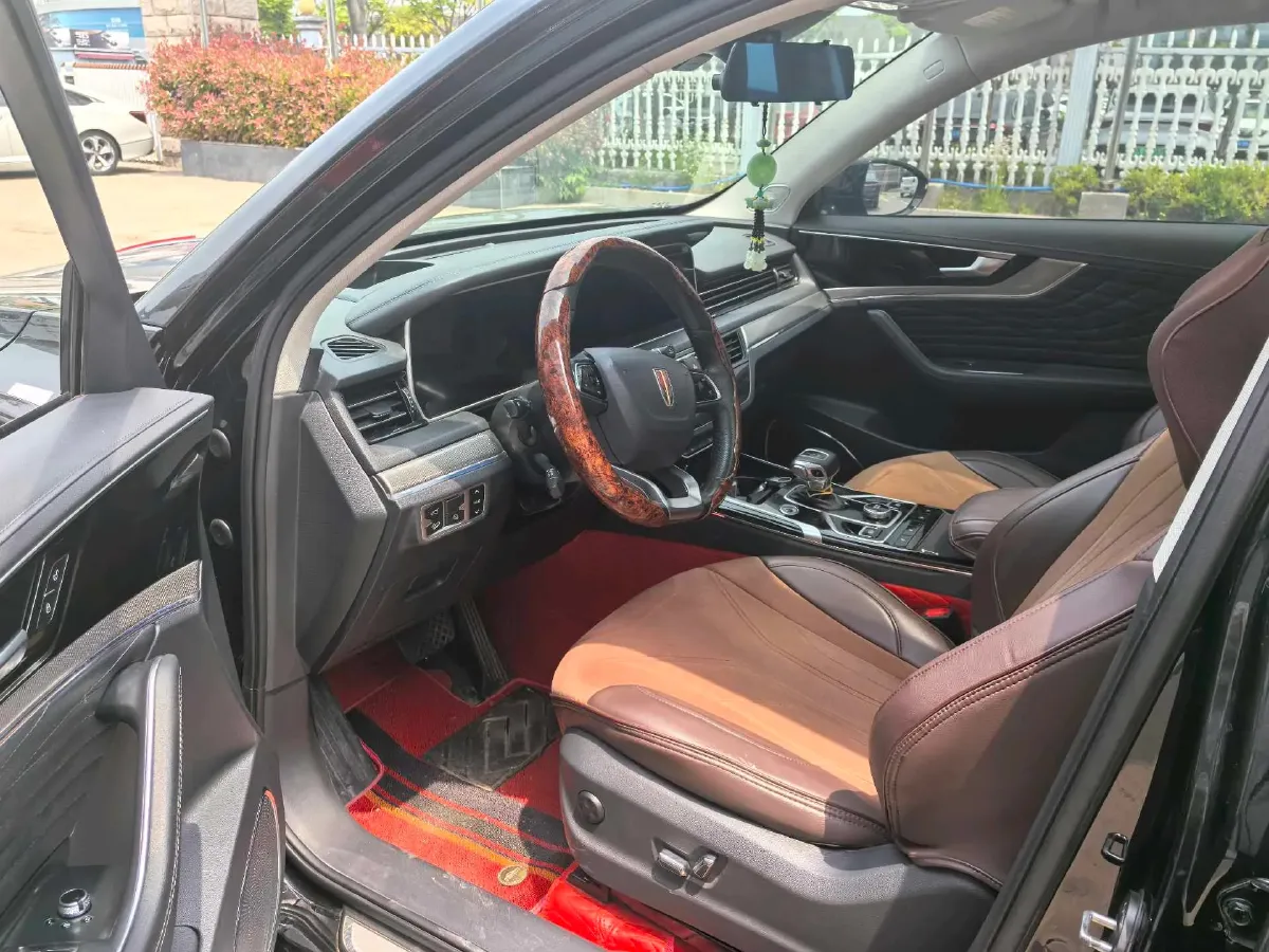 2022 HongQi HS5 2.0T 224HP L4 6AT,autocango,china used car exporter,china ev exporter,chinese used car exporter,chinese used ev exporter