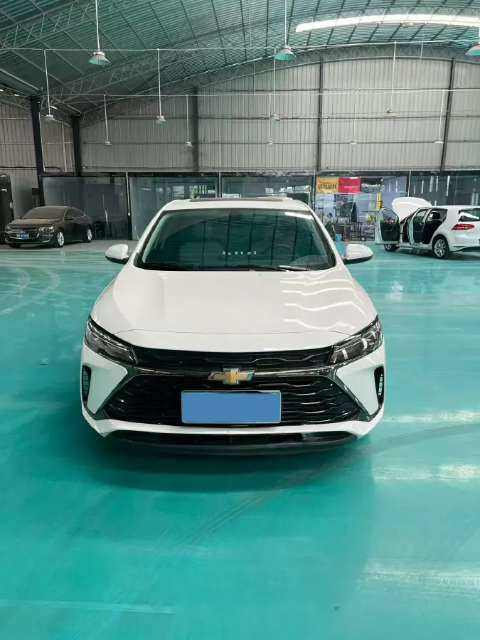 2024 Chevrolet Monza 1.5L 113HP L4 6DCT,autocango,china used car exporter,china ev exporter,chinese used car exporter,chinese used ev exporter