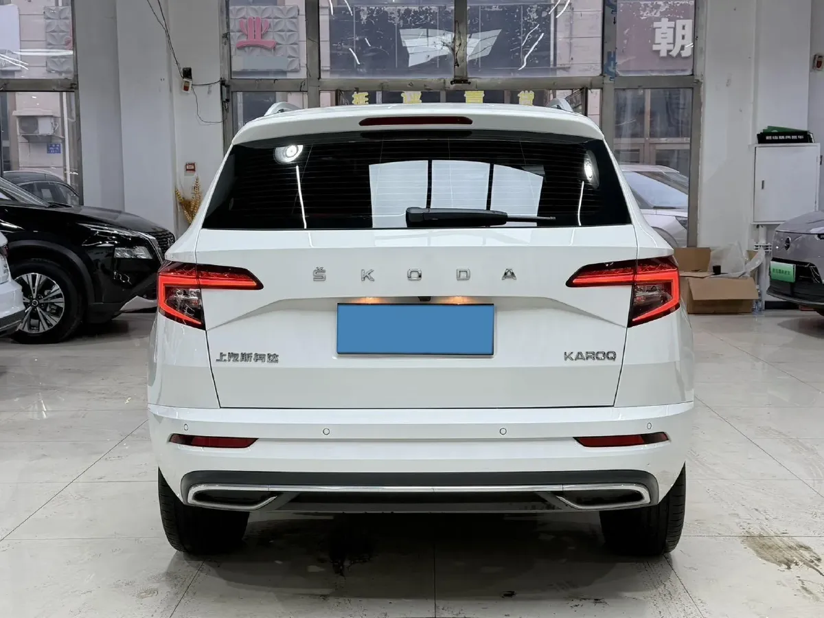 2022 Skoda Karoq 1.4T 150HP L4 7DCT,autocango,china used car exporter,china ev exporter,chinese used car exporter,chinese used ev exporter