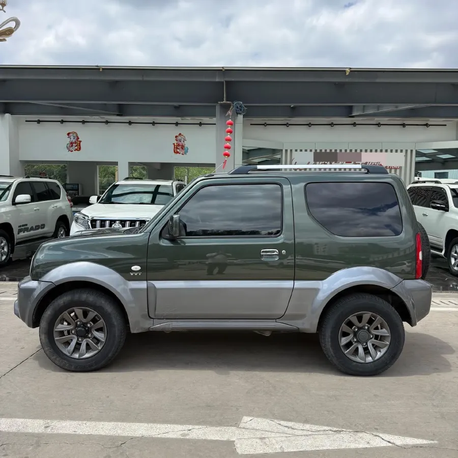 2015 Suzuki Jimny 1.3L 85HP L4 4AT,autocango,china used car exporter,china ev exporter,chinese used car exporter,chinese used ev exporter