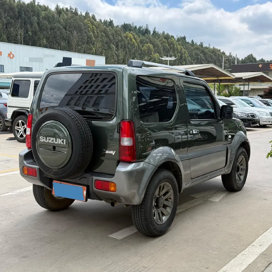 2015 Suzuki Jimny 1.3L 85HP L4 4AT,autocango,china used car exporter,china ev exporter,chinese used car exporter,chinese used ev exporter