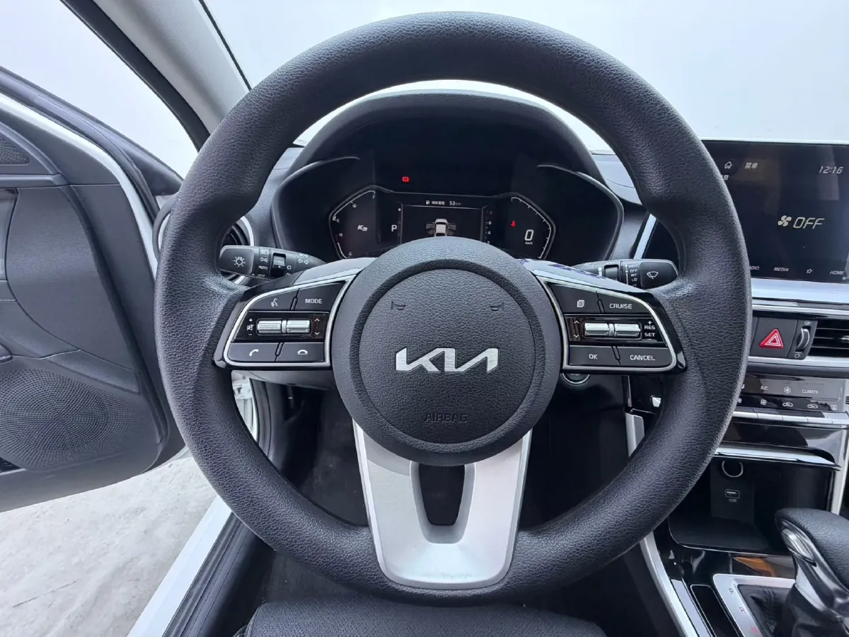 2021 Kia K3 1.5L 115HP L4 CVT,autocango,china used car exporter,china ev exporter,chinese used car exporter,chinese used ev exporter