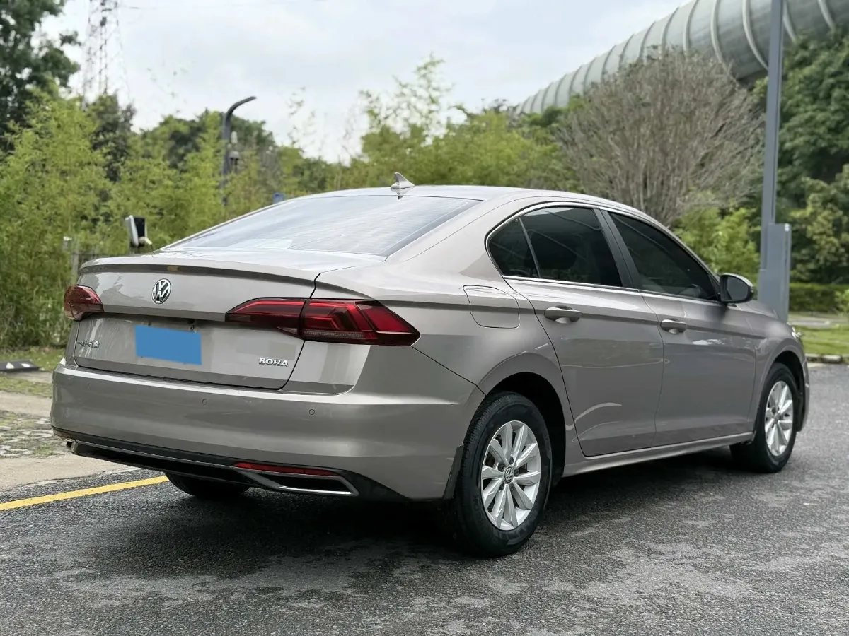 2020 Volkswagen Bora 1.5L 113HP L4 6AT,autocango,china used car exporter,china ev exporter,chinese used car exporter,chinese used ev exporter