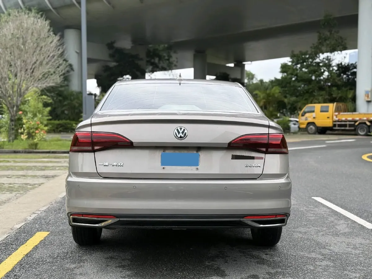 2020 Volkswagen Bora 1.5L 113HP L4 6AT,autocango,china used car exporter,china ev exporter,chinese used car exporter,chinese used ev exporter