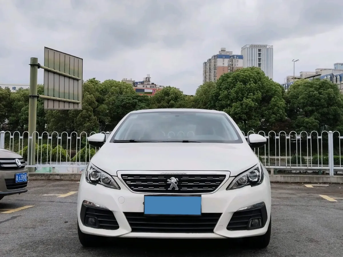 2018 Peugeot 308 1.6L 117HP L4 6AT,autocango,china used car exporter,china ev exporter,chinese used car exporter,chinese used ev exporter