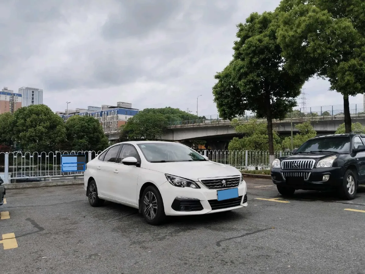 2018 Peugeot 308 1.6L 117HP L4 6AT,autocango,china used car exporter,china ev exporter,chinese used car exporter,chinese used ev exporter