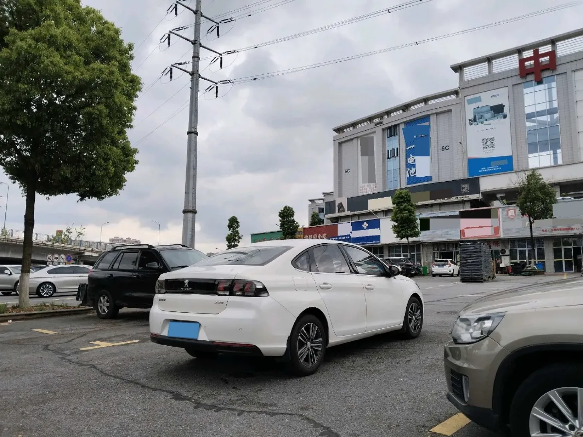 2018 Peugeot 308 1.6L 117HP L4 6AT,autocango,china used car exporter,china ev exporter,chinese used car exporter,chinese used ev exporter