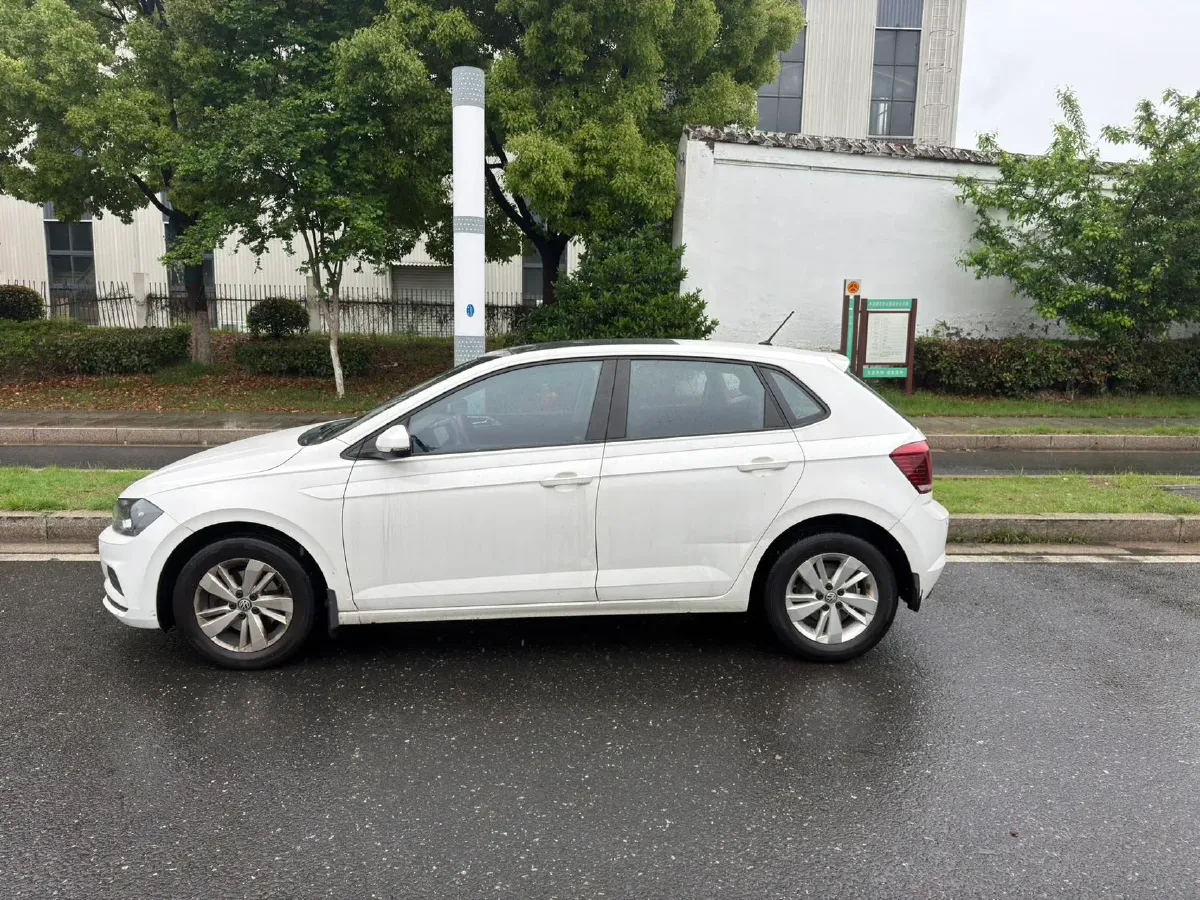 2019 Volkswagen Polo 1.5L 113HP L4 6AT,autocango,china used car exporter,china ev exporter,chinese used car exporter,chinese used ev exporter