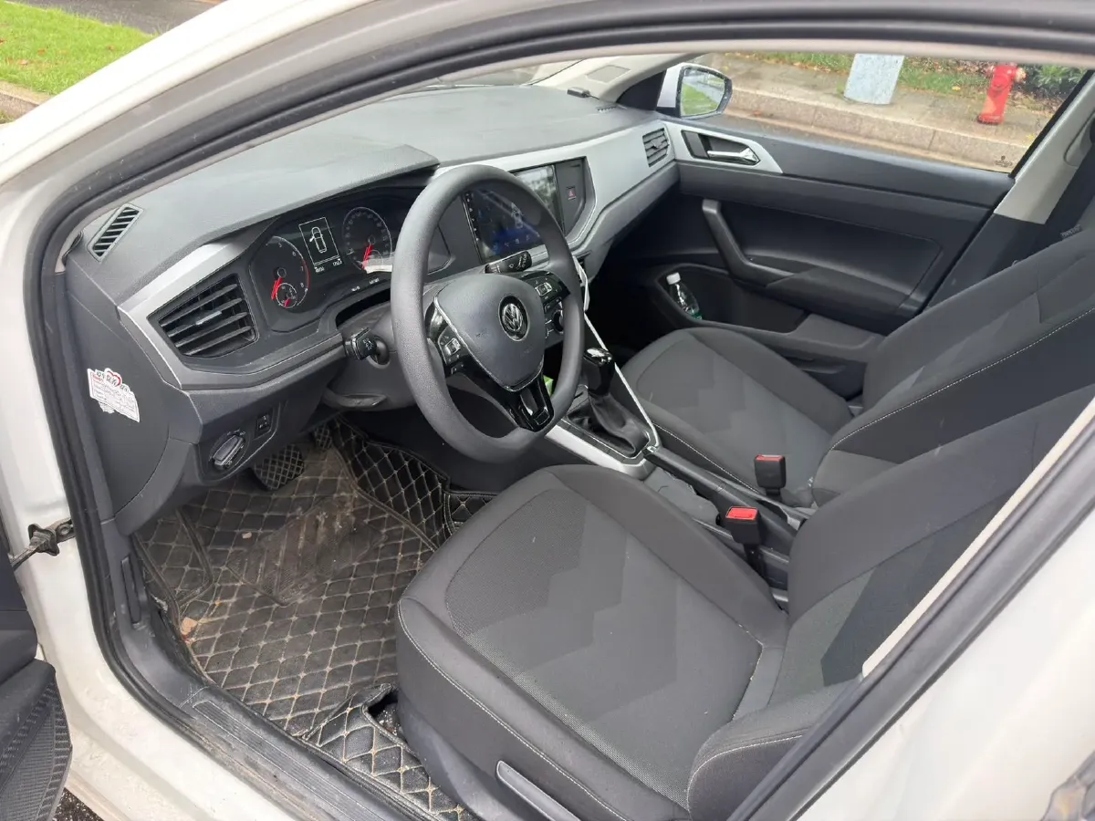 2019 Volkswagen Polo 1.5L 113HP L4 6AT,autocango,china used car exporter,china ev exporter,chinese used car exporter,chinese used ev exporter