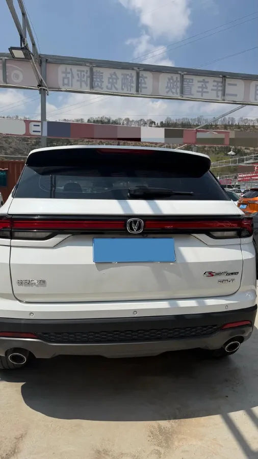 2021 ChangAn CS35 Plus 1.4T 160HP L4 7DCT,autocango,china used car exporter,china ev exporter,chinese used car exporter,chinese used ev exporter