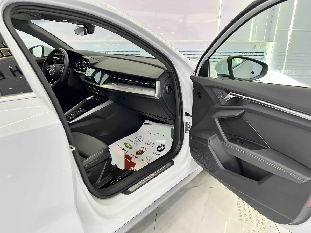 2022 Audi A3 1.4T 150HP L4 7DCT,autocango,china used car exporter,china ev exporter,chinese used car exporter,chinese used ev exporter